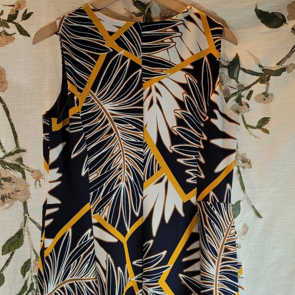 EnFocus Studio Navy/ Tan/ Golden Yellow Tropical Floral A-Line Midi Dress - Picture 5 of 7